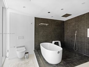 Undisclosed Address #A11908589, Miami FL 33131