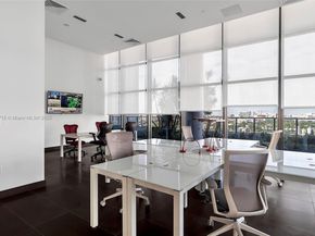 1600 NE 1st Ave 3019, Miami FL 33132