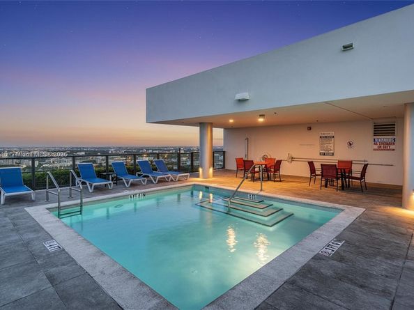 1600 NE 1st Ave 3019, Miami FL 33132