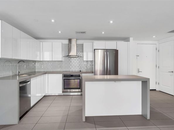 1600 NE 1st Ave 3019, Miami FL 33132