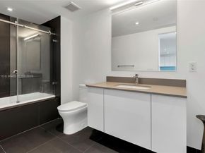 1600 NE 1st Ave 3019, Miami FL 33132