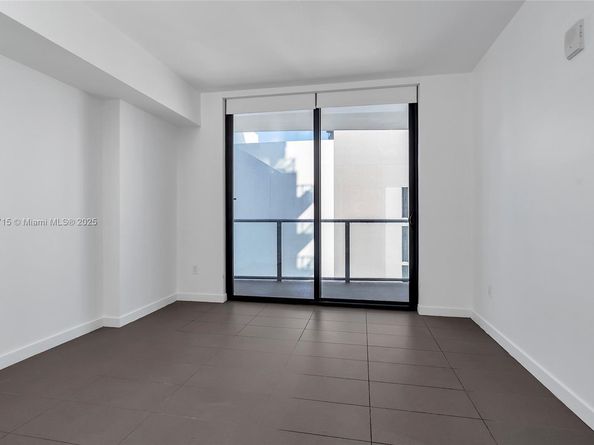 1600 NE 1st Ave 3019, Miami FL 33132