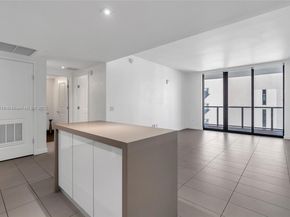 1600 NE 1st Ave 3019, Miami FL 33132