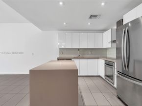 1600 NE 1st Ave 3019, Miami FL 33132