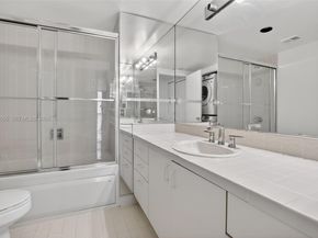 1000 W Island Blvd 312, Aventura FL 33160