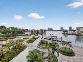 1000 W Island Blvd 312, Aventura FL 33160