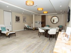 1000 W Island Blvd 312, Aventura FL 33160