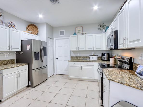 148 NE 36th Avenue Rd, Homestead FL 33033