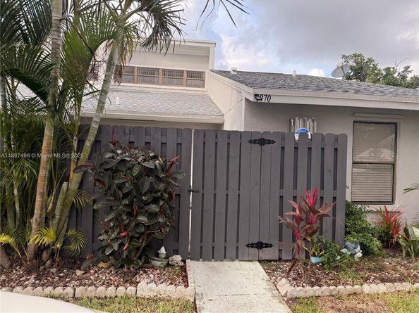 1970 Monks Ct, West Palm Beach FL 33415