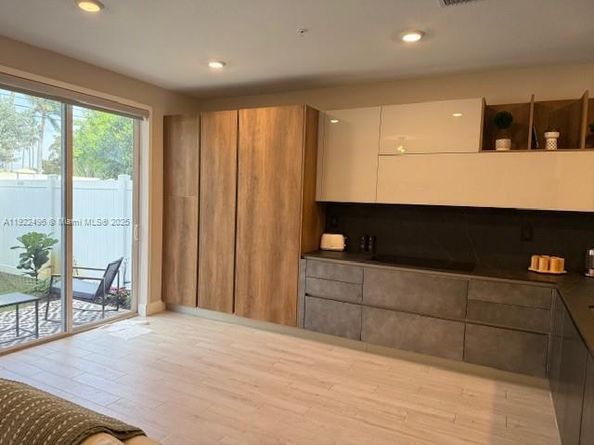 17033 SW 1st St, Pembroke Pines FL 33027