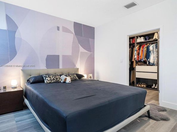 17033 SW 1st St, Pembroke Pines FL 33027