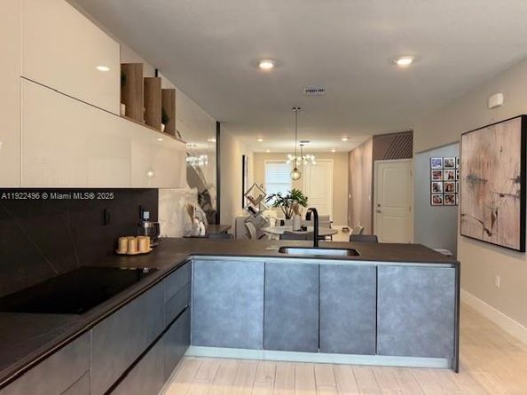 17033 SW 1st St, Pembroke Pines FL 33027