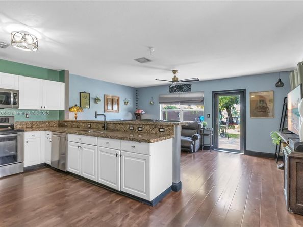 12160 SW 135th Ter, Miami FL 33186