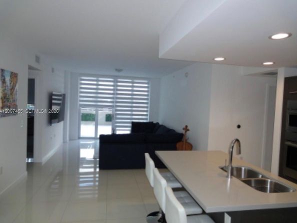 7825 NW 107th Ave 221, Doral FL 33178