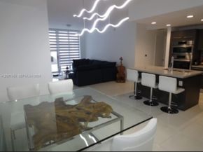 7825 NW 107th Ave 221, Doral FL 33178