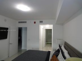 7825 NW 107th Ave 221, Doral FL 33178