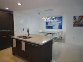 7825 NW 107th Ave 221, Doral FL 33178