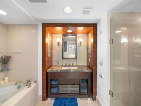 6801 Collins Ave 1414, Miami Beach FL 33141