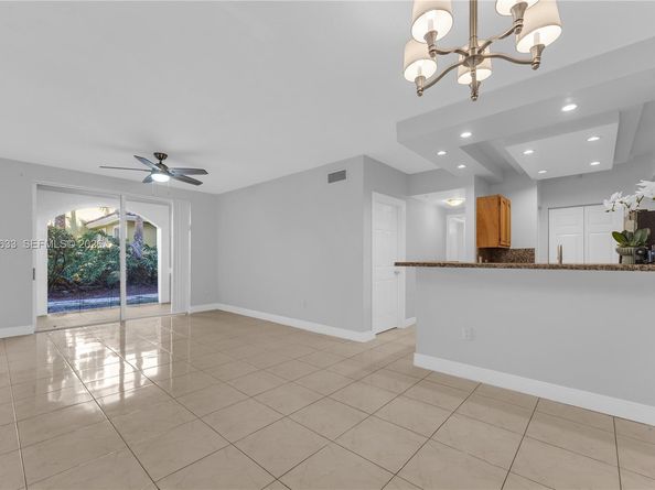 2400 E Preserve Way 101, Miramar FL 33025