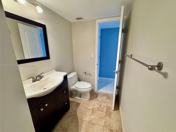 5555 Collins Ave 6E, Miami Beach FL 33140