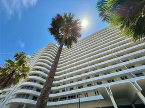 5555 Collins Ave 6E, Miami Beach FL 33140