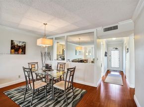 370 NW 76th Ave 307, Margate FL 33063