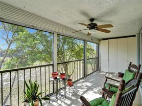 370 NW 76th Ave 307, Margate FL 33063