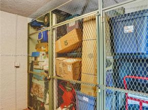 370 NW 76th Ave 307, Margate FL 33063