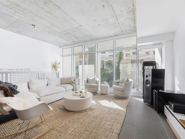 3301 NE 1st Ave M0301, Miami FL 33137