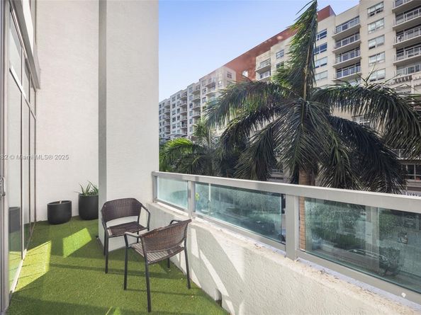 3301 NE 1st Ave M0301, Miami FL 33137