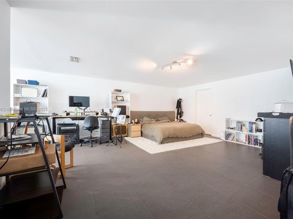 3301 NE 1st Ave M0301, Miami FL 33137