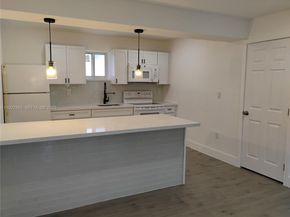 2155 SW 72nd Ave, Miami FL 33155