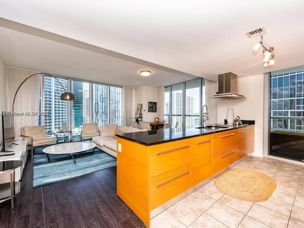 485 Brickell Ave 2302, Miami FL 33131