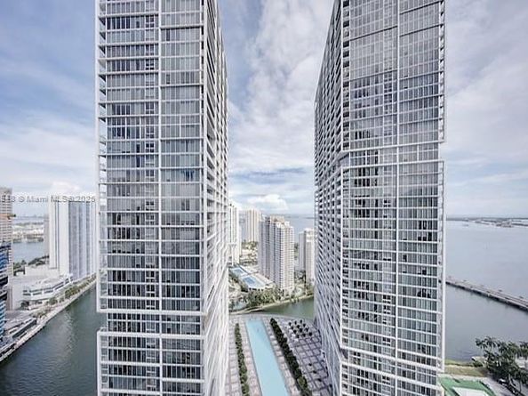 485 Brickell Ave 2302, Miami FL 33131
