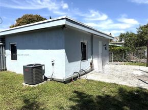 9615 NW 26th Ave, Miami FL 33147