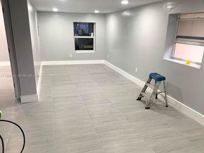 9615 NW 26th Ave, Miami FL 33147