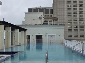 7280 SW 90th St 601, Miami FL 33156