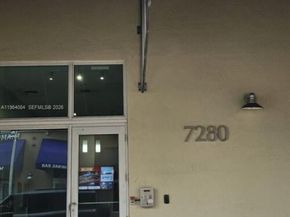 7280 SW 90th St 601, Miami FL 33156