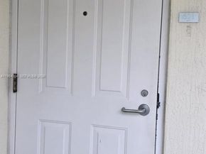 7280 SW 90th St 601, Miami FL 33156