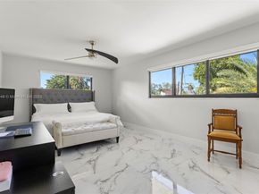 19035 E Saint Andrews Dr, Hialeah FL 33015