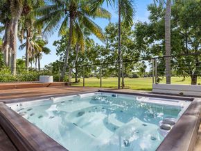 19035 E Saint Andrews Dr, Hialeah FL 33015