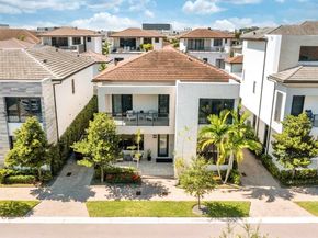 8162 NW 48th Ter, Doral FL 33166