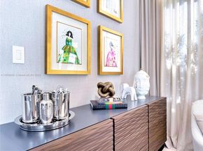 8162 NW 48th Ter, Doral FL 33166