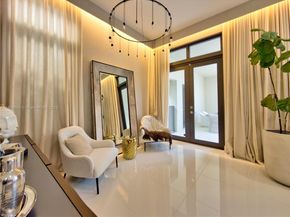 8162 NW 48th Ter, Doral FL 33166