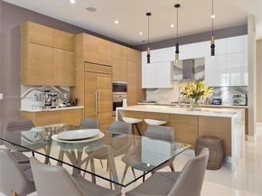 8162 NW 48th Ter, Doral FL 33166