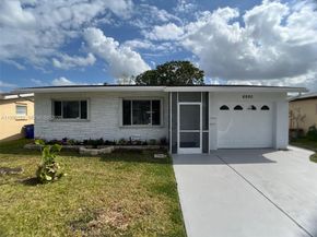 6990 NW 17th St, Margate FL 33063