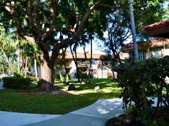 10401 SW 108th Ave 136, Miami FL 33176
