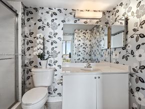 20505 E Country Club Dr 1532, Aventura FL 33180