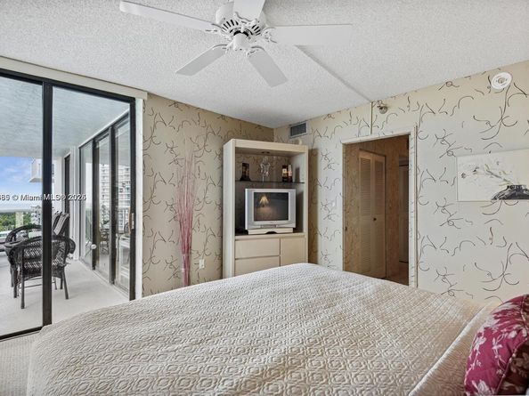 20505 E Country Club Dr 1532, Aventura FL 33180