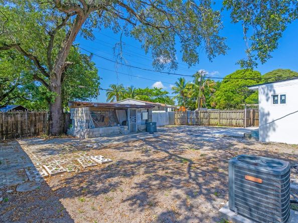 1246 Sharazad Blvd, Opa-Locka FL 33054